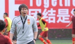 李铁最新爆料搜索视频,揭秘足球圈惊人内幕，视频内容引发热议